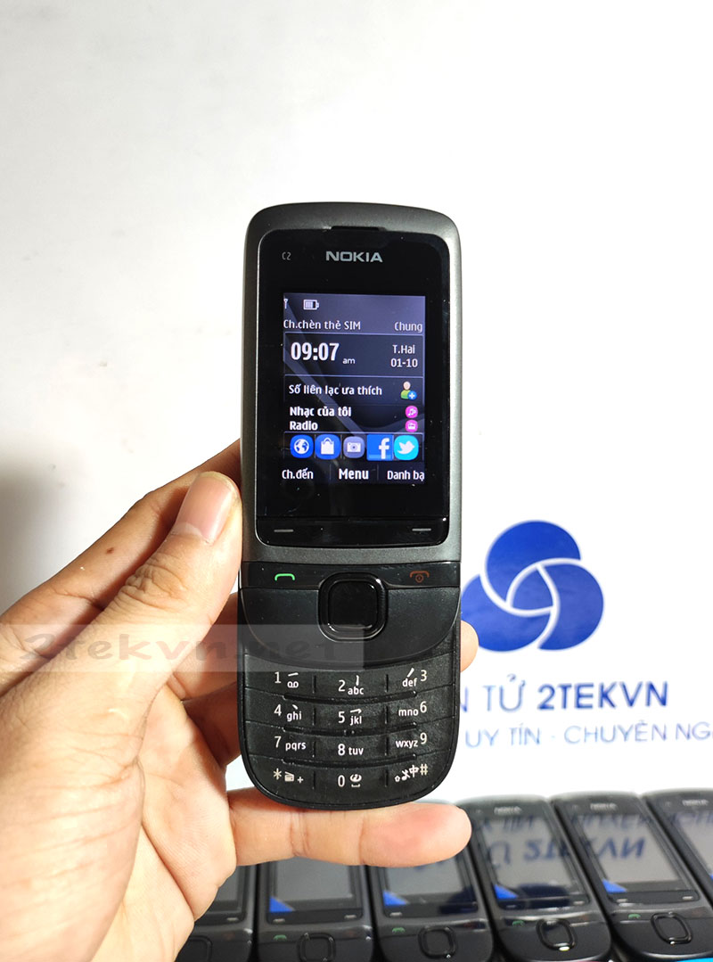 Điện thoại Nokia C2 05 nắp trượt giá rẻ cho người già