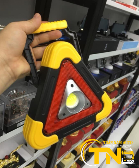 BIỂN ĐÈN TAM GIÁC CẢNH BÁO NGUY HIỂM LED (NĂNG LƯỢNG MẶT TRỜI)