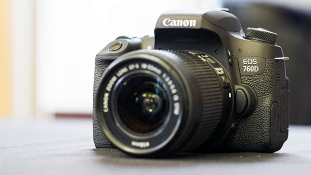 Máy ảnh Canon 760D + kit 18-55mm IS STM - APS-C 24.2 - Quay Full HD - Wifi