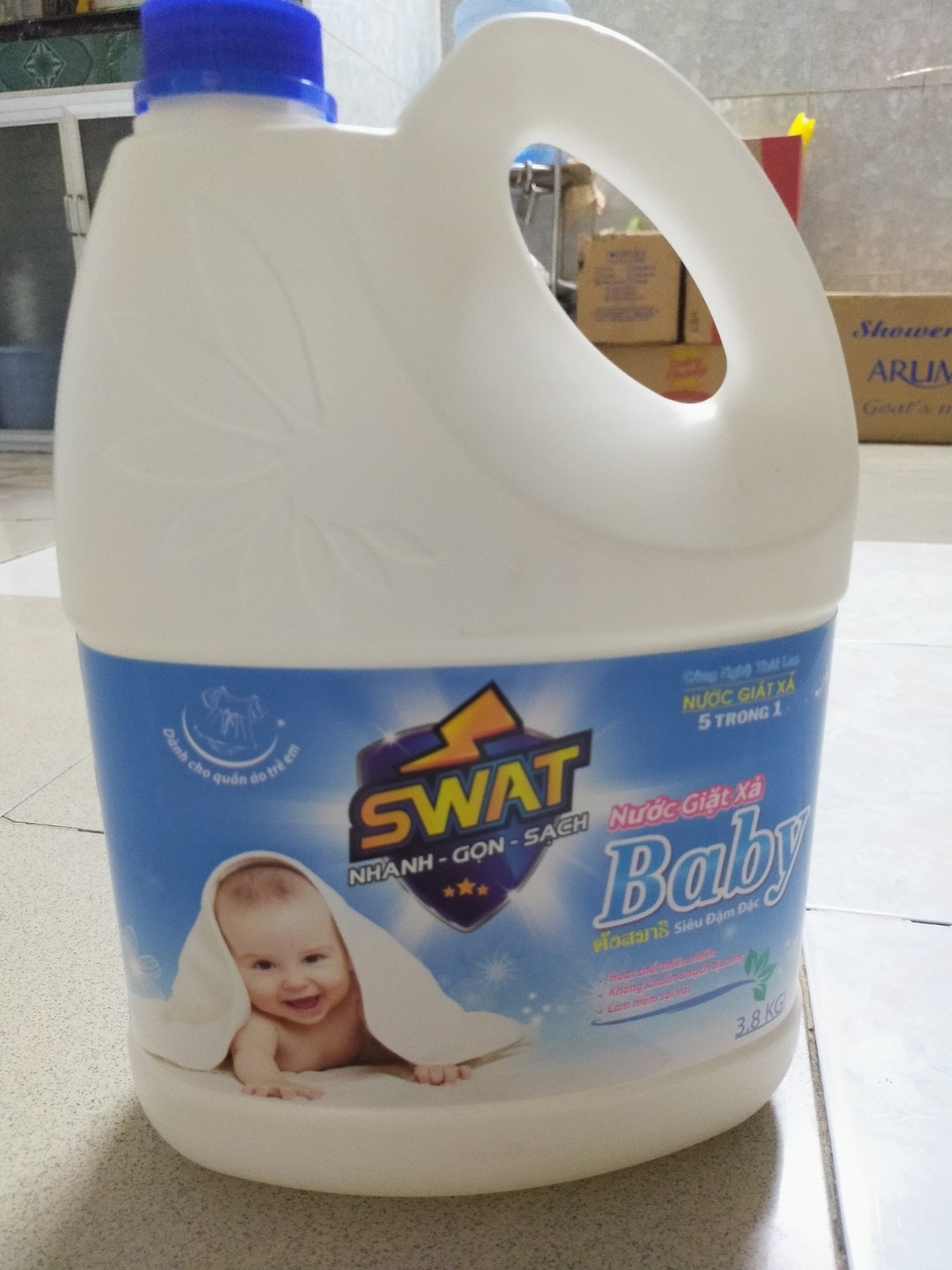 [hcm]nước giặt swat 3.8kg (tặng kèm 1 nước rửa chén swat hương chanh 400ml)