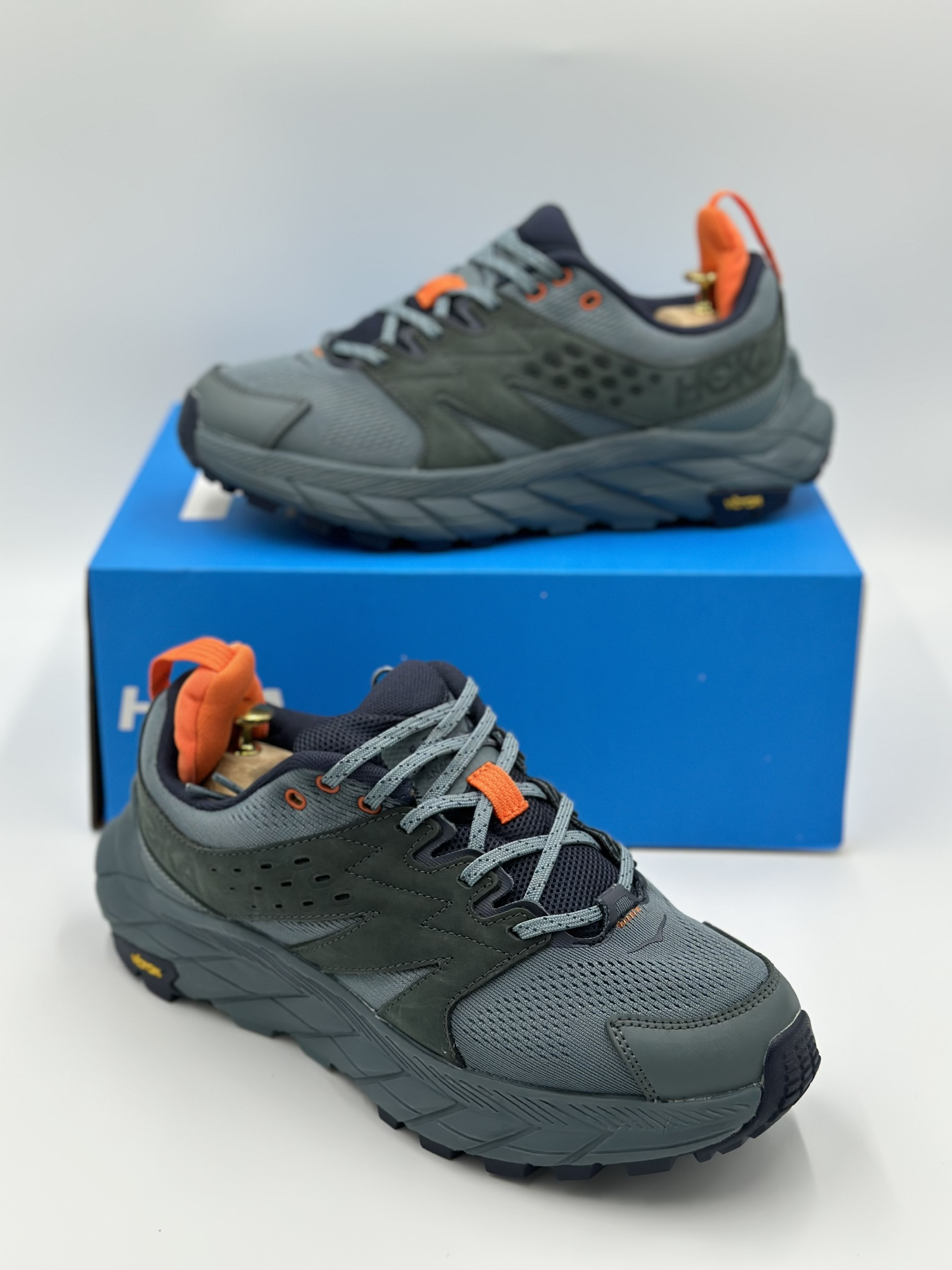 Giày Leo Núi Trekking Hoka Anacapa Low GTX - Tặng Kèm Vớ