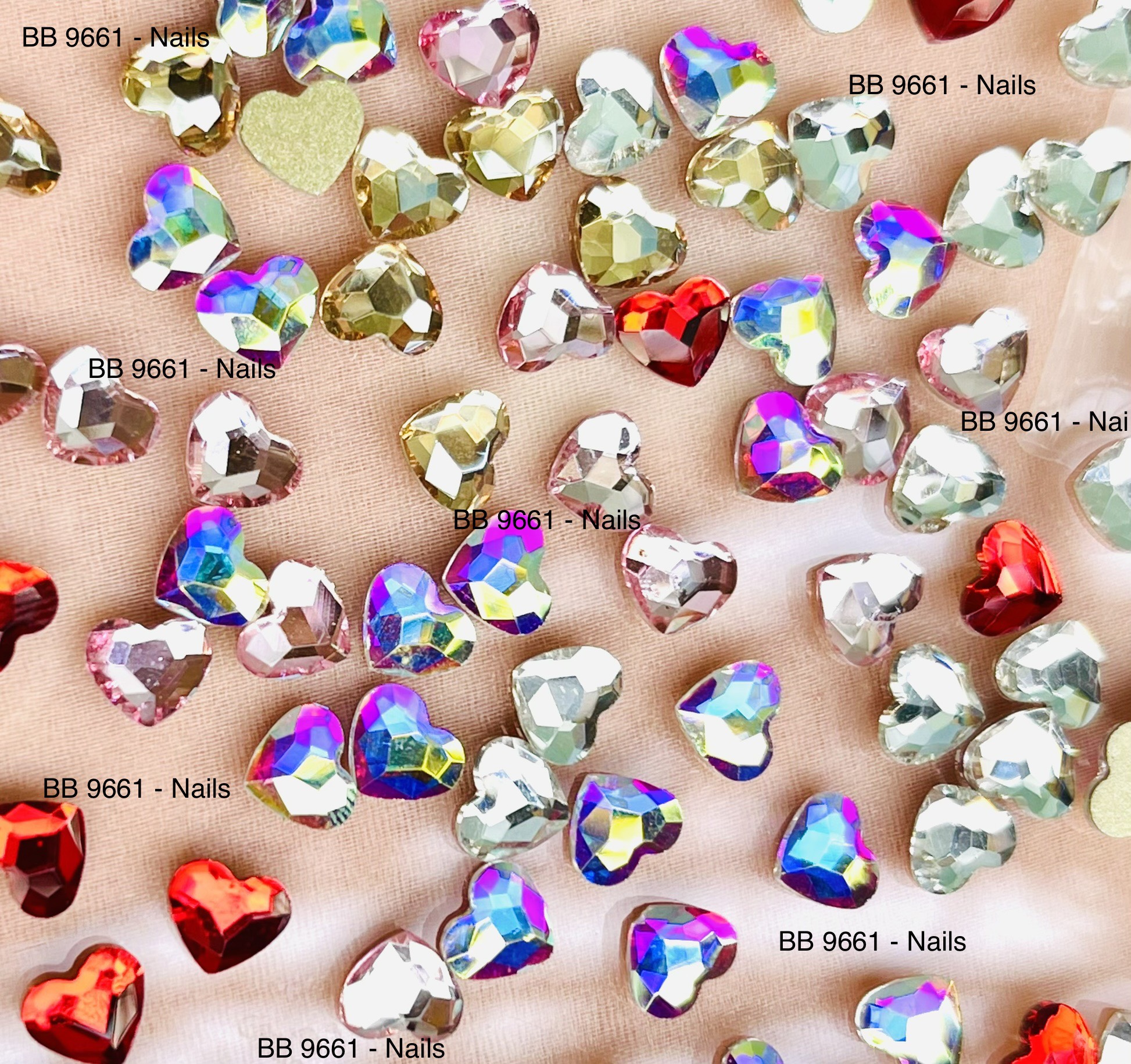 20 viên Đá khối trái tim trang trí móng nail đế bằng
