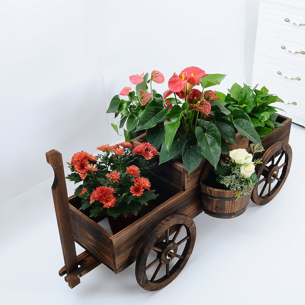 Kệ để chậu hoa cây cảnh ngoài trời Keria trang trí kiểu dáng xe kéo 4 bánh di chuyển được - Kệ cây cảnh decor đặt chậu hoa , chậu cây trang trí phong cách cổ điển