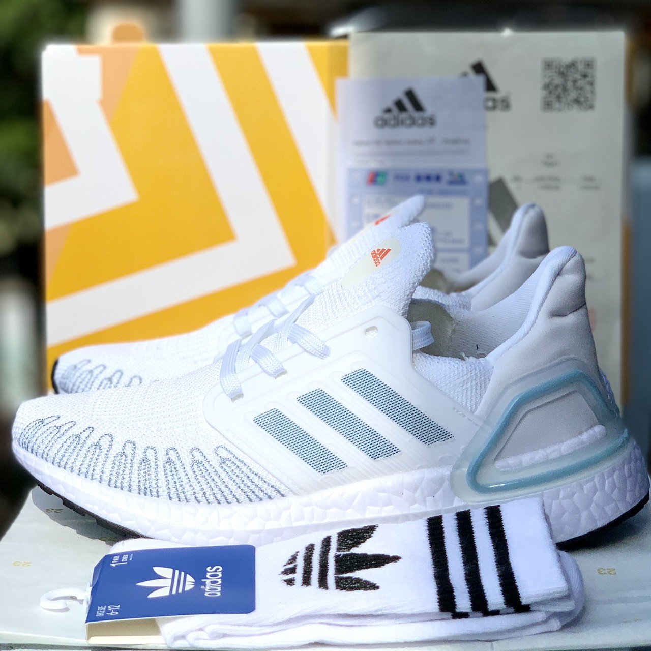 [FREE SHIP] Giày thể thao/Giày sneaker ULTRABOOST 6.0 UB 6.0 TRẮNG XANH BẢN 11 bản Trung (Full Box+pk)