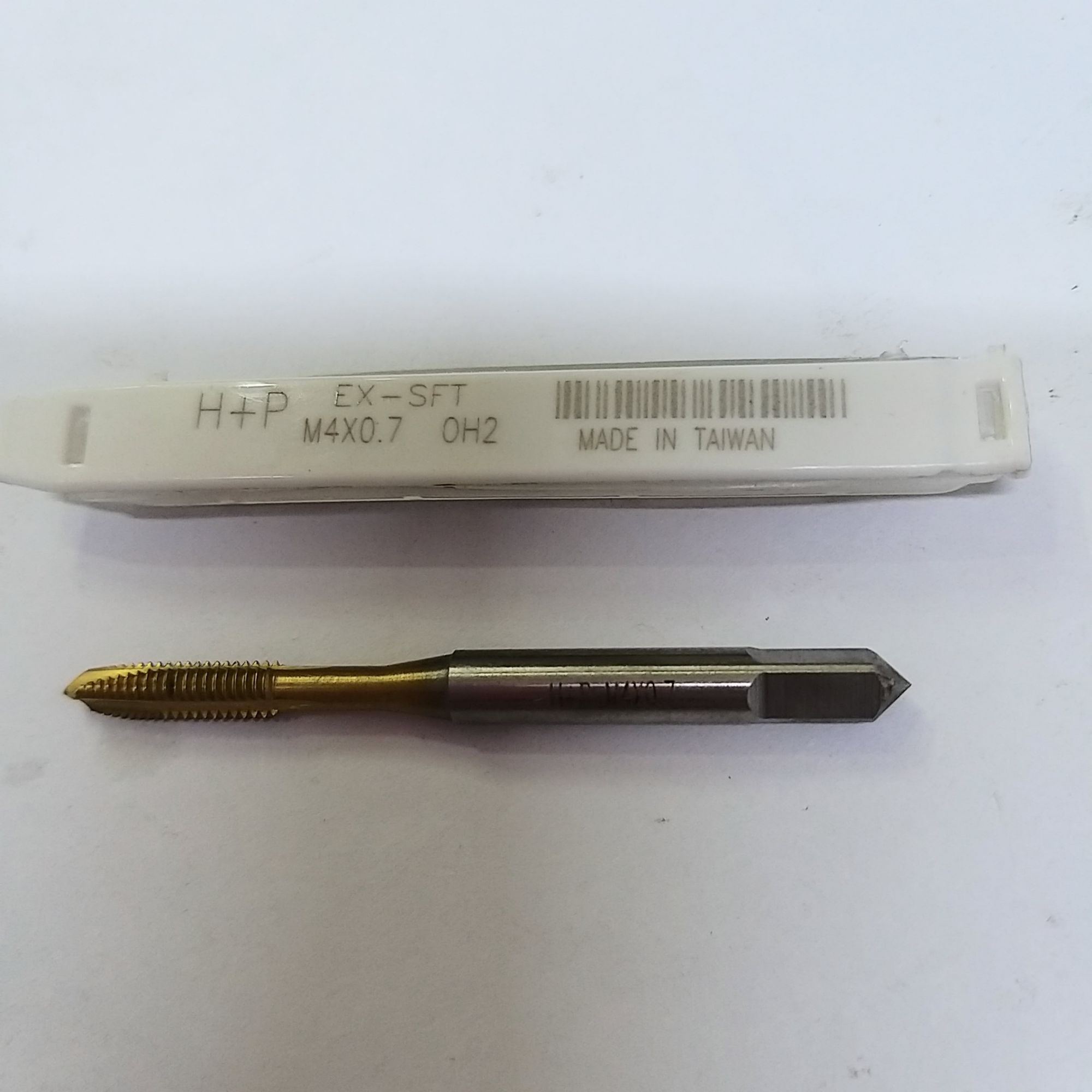 Mũi taro h+p vàng thẳng 4ly × 0.7