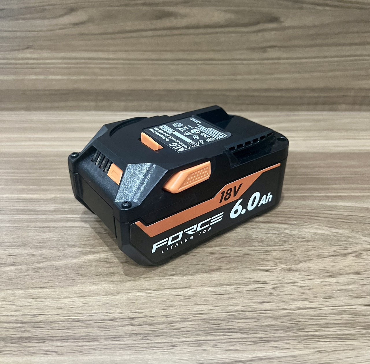 Pin aeg/ridgid 18v dung lượng 5ah- 6ah nhận sạc zin,