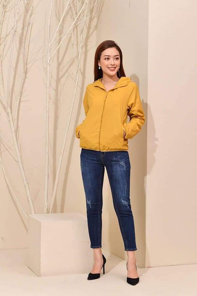 Áo gió nữ Uniqlo có mũ hoàn toàn mới