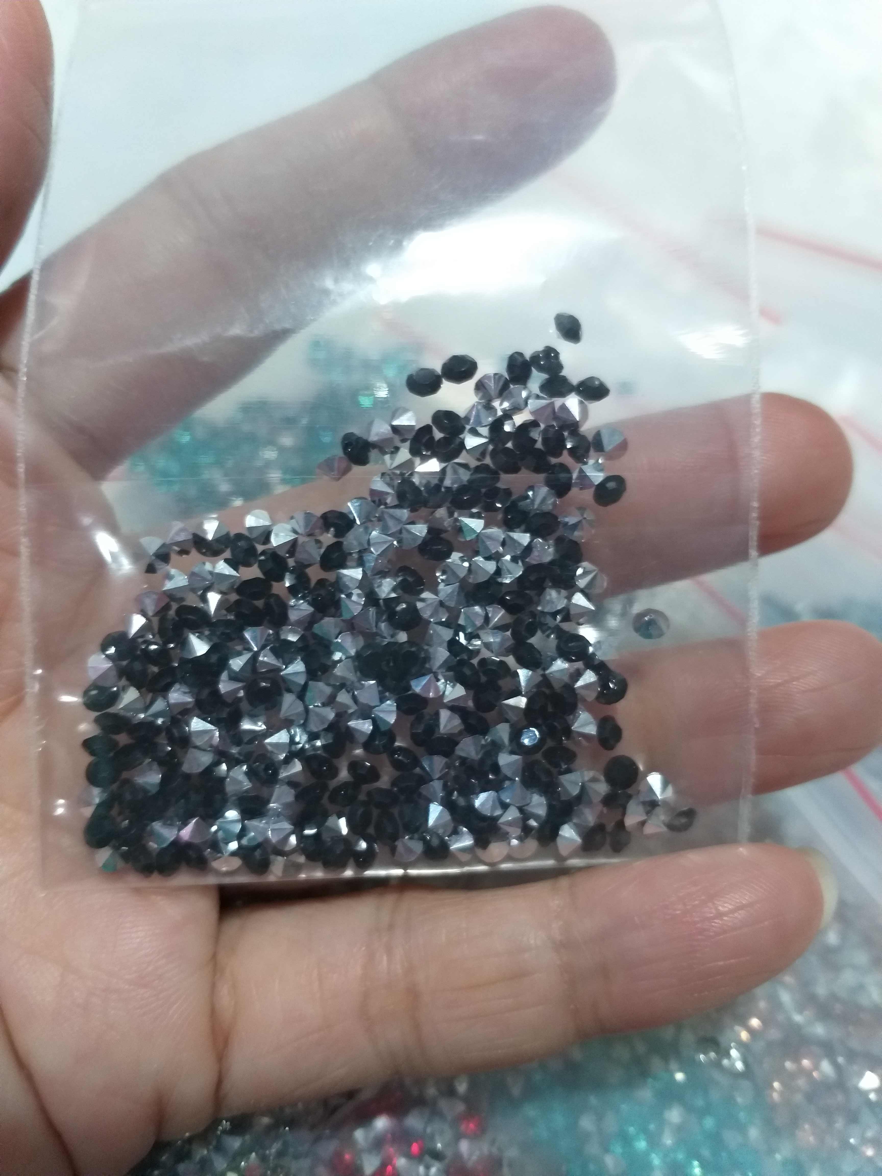 Đá chân nhọn trang trí móng 3mm