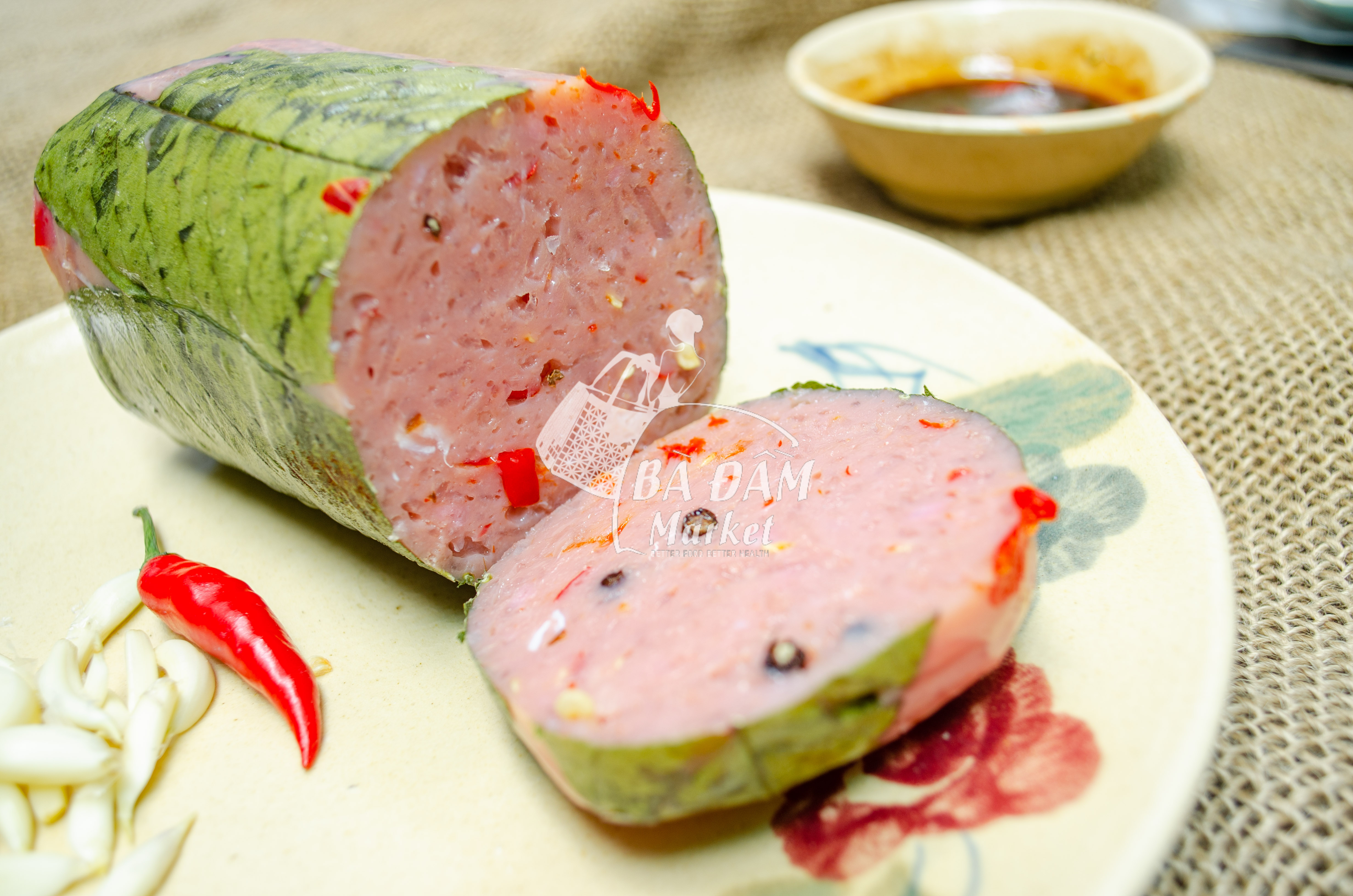 NEM CHUA LÁ ỔI ĐẶC SẢN CHỢ HUYỆN BÌNH ĐỊNH