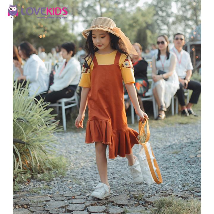 Set váy yếm vàng kèm áo thun Harmony Lovekids