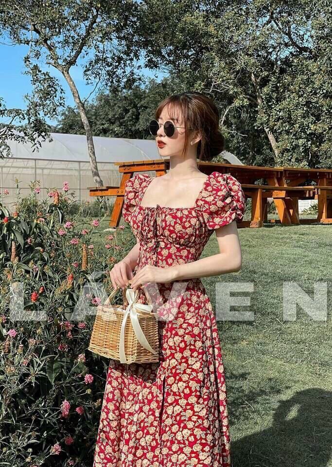 ĐẦM TIỂU THƯ HOA NHÍ CỔ VUÔNG, TAY BÚP DÁNG VÁY XÒE DÀI VINTAGE, CHẤT VẢI VOAN MẶC MÙA HÈ MÁT MẺ