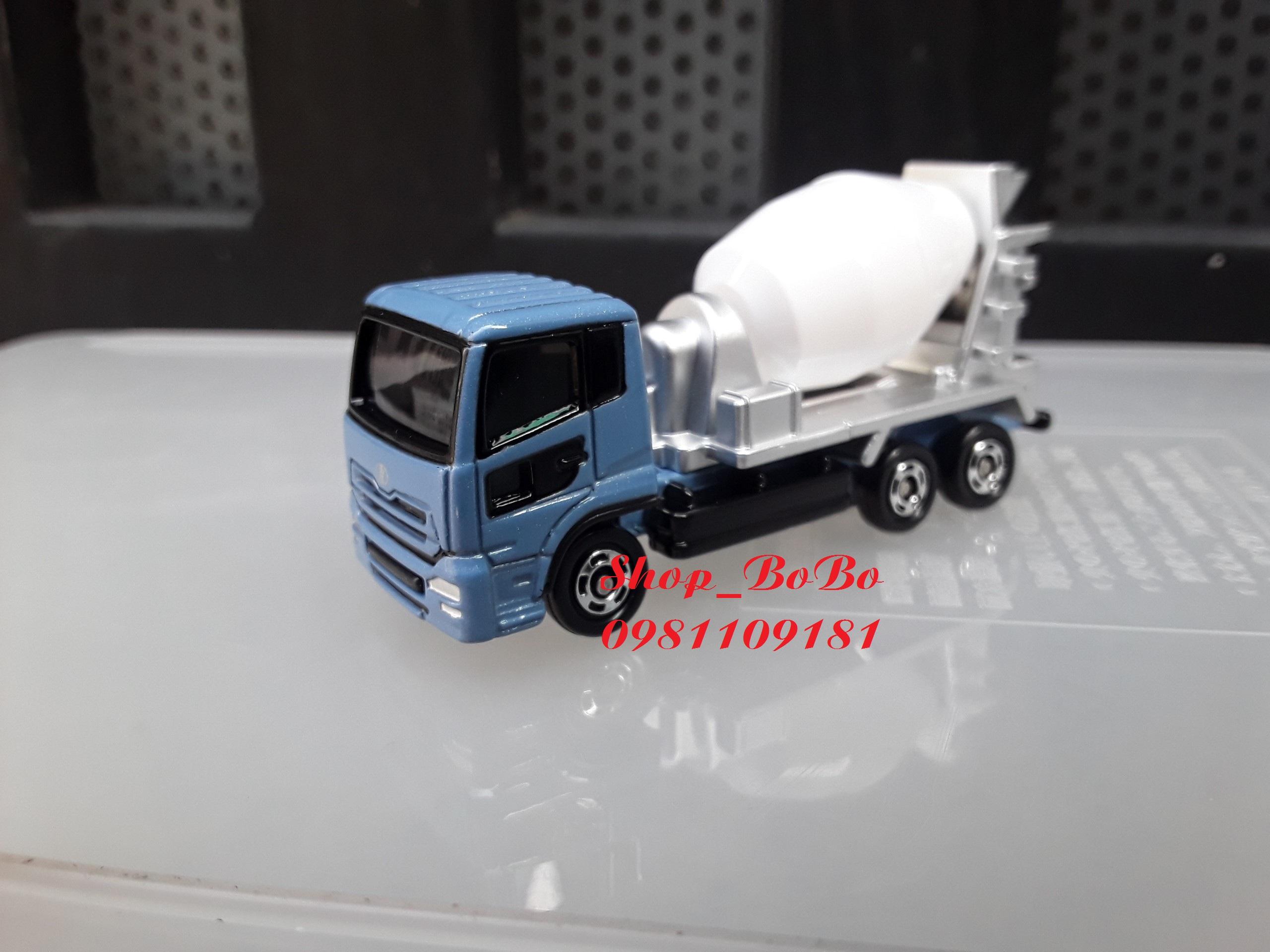Xe mô hình Tomica Nhật Bản - Xe trộn bê tông đầu màu xanh