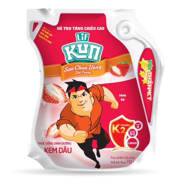 Sữa chua uống tiệt trùng lif kun vị kem dâu túi 110ml
