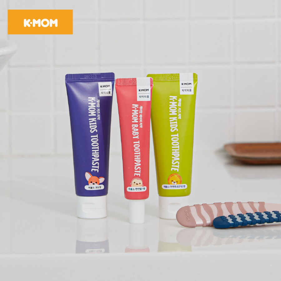 Kem đánh răng trẻ em k-mom hàn quốc