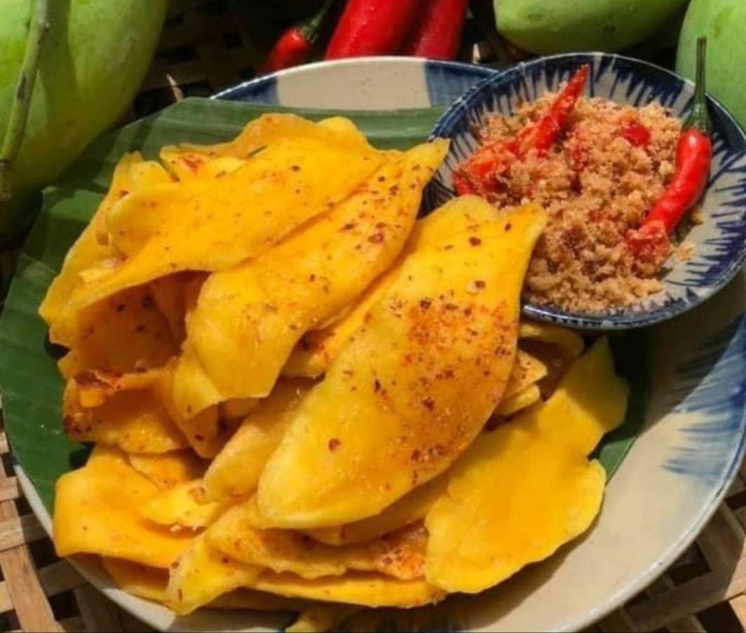 1KG- Xoài muối ớt sấy dẻo nguyên miếng loại 1 (có video)