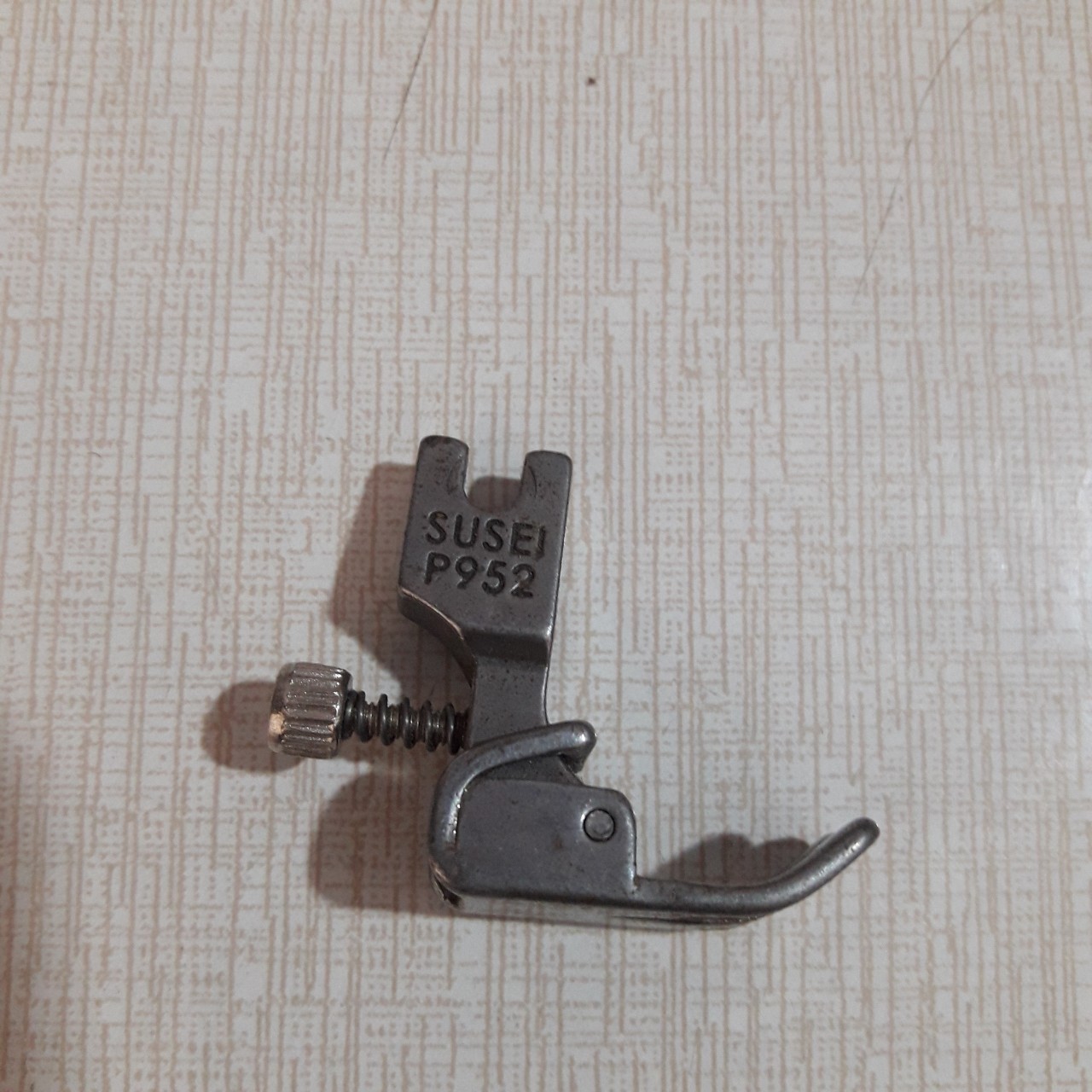 Chân vịt nhún bèo, nhún các loại vải von, thun