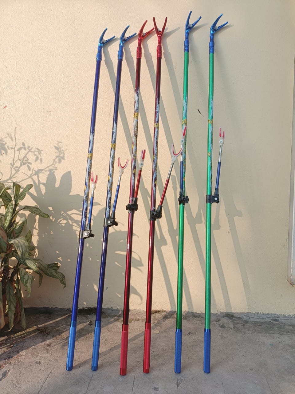 Gác cần câu đơn đài ngọc thần long cao cấp săn hàng khủng 2m1, 2m4, 2m7