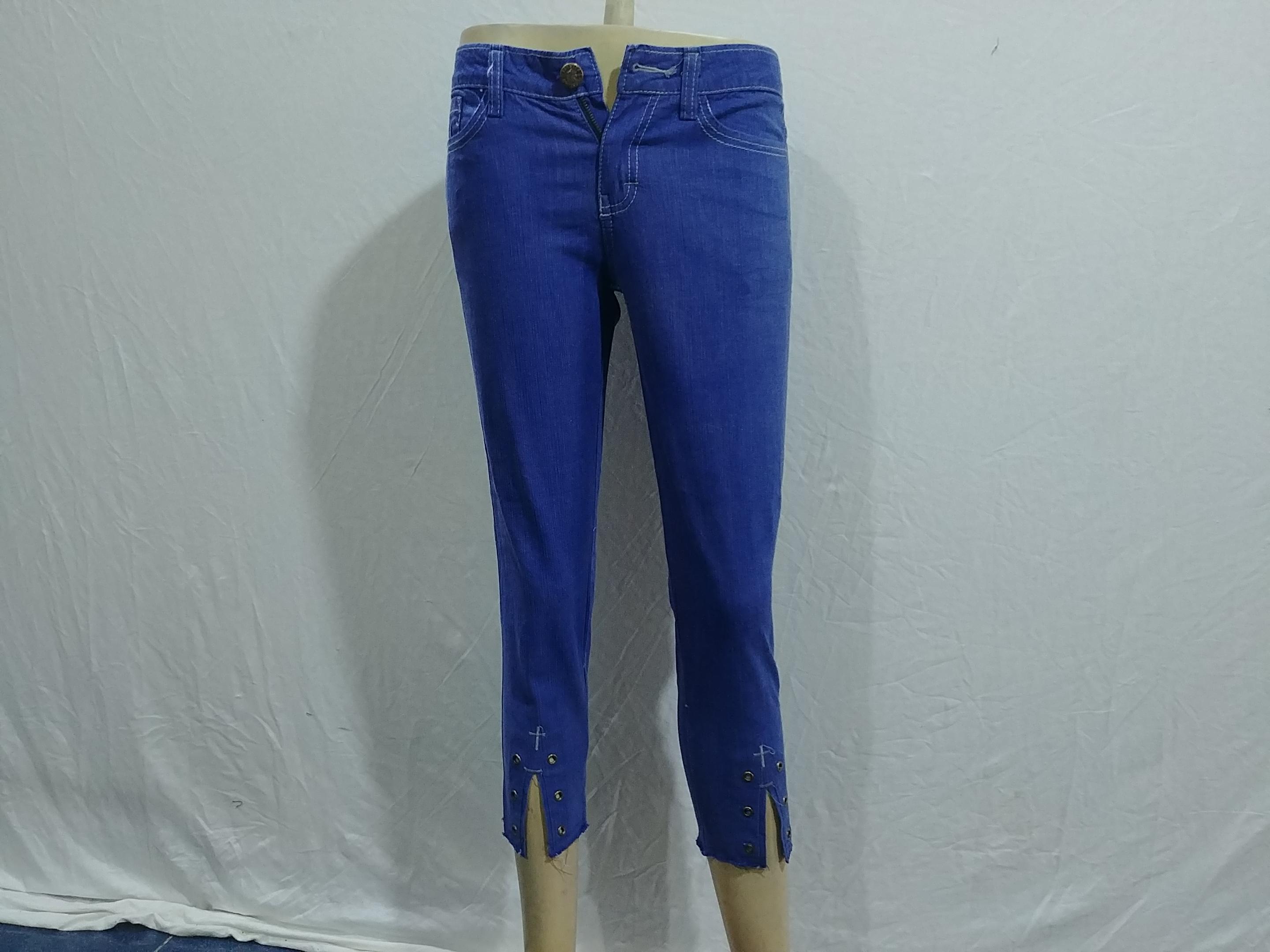 Quần jean nữ 9 tất khoen lai