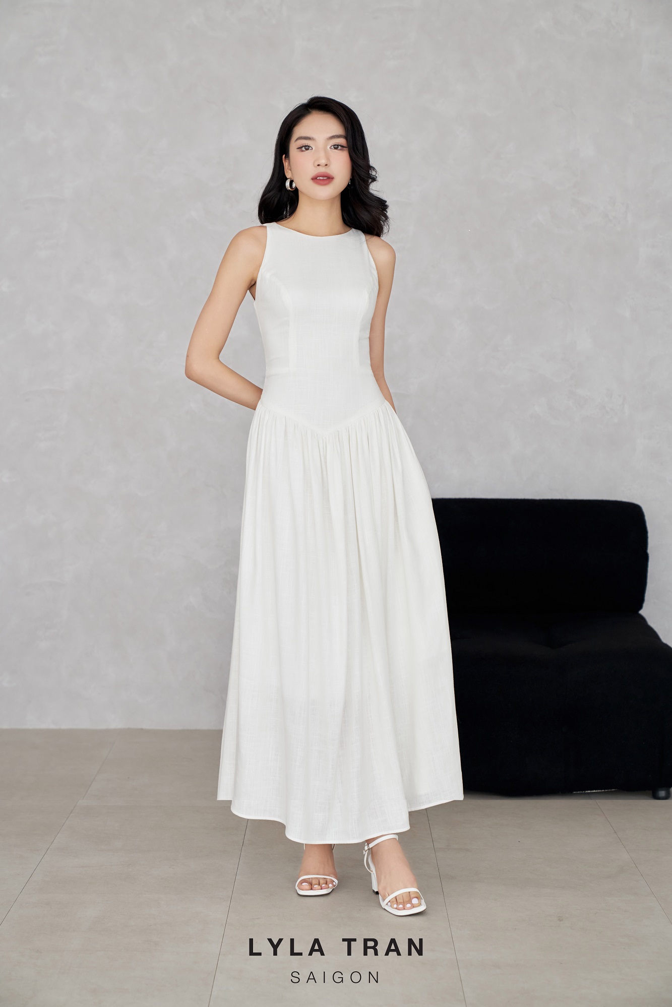 Đầm linen eo tam giác tôn dáng