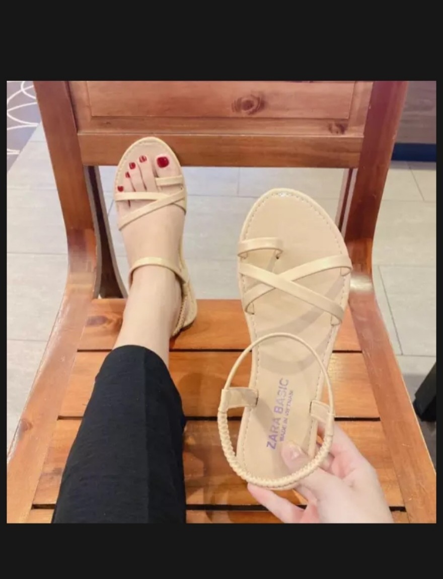 Dép xỏ ngón nữ quai chéo / Xăng đan nữ đế bằng / Sandal nữ kiểu mới thời trang bắt mắt