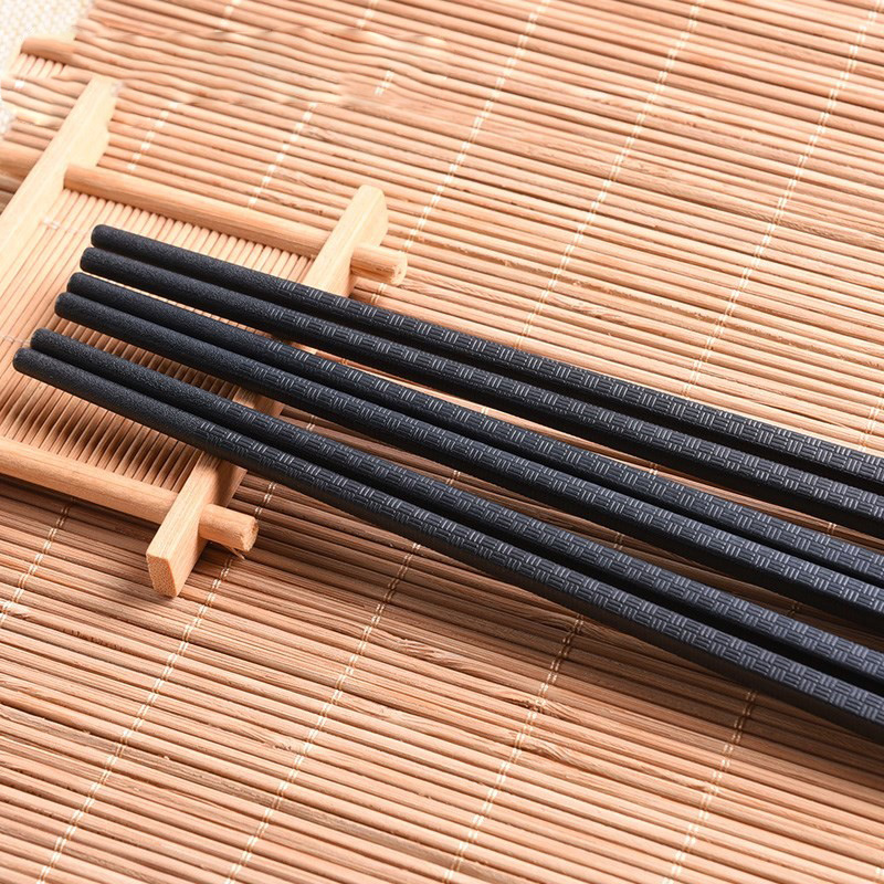 Đũa, bộ đũa, bộ 10 đôi đũa kháng khuẩn kiểu Nhật thiết kế đẹp mắt với họa tiết hoa đào và ô vuông dùng cho gia đình, nhà hàng HL067(kèm link video, ảnh thật) - đồ dùng nhà bếp