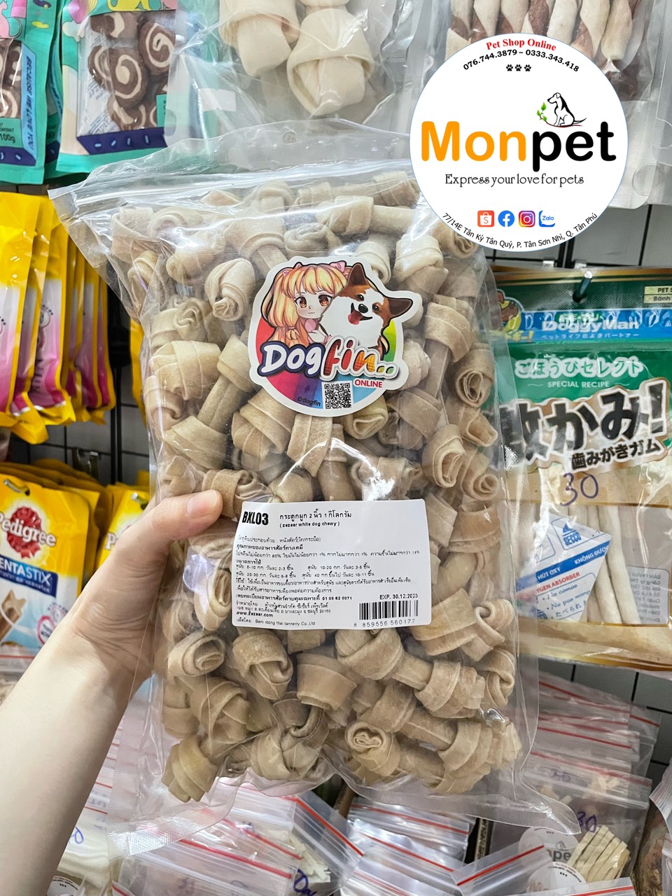 Xương da bò da trắng gặm sạch răng cho chó DogFin gói lớn