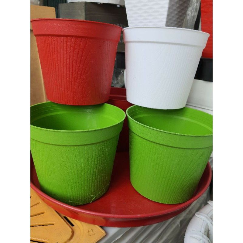 Combo 10 chậu nhựa vân gỗ đường kính 15cm.