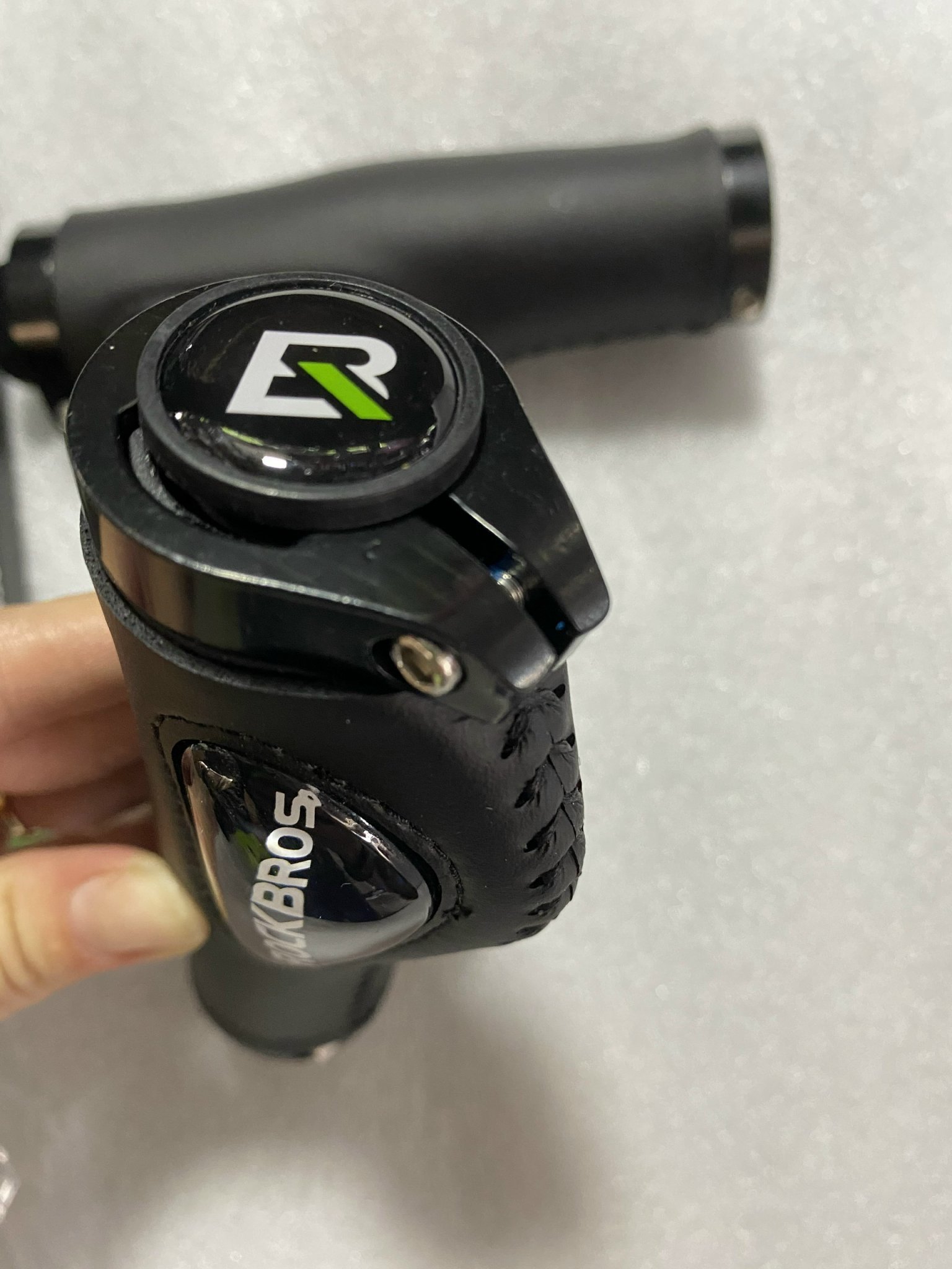 Tay nắm xe đạp rockbros