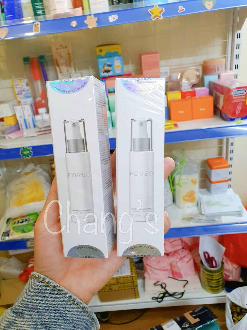 Xịt vệ sinh máy rửa mặt Foreo Silicon Cleansing Spray