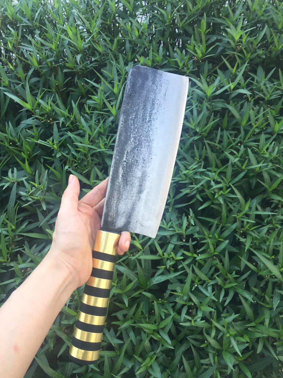 K10 DAO CHẶT DÂN TỘC HƠ MÔNG RÈN THỦ CÔNG CHUYÊN CHẶT CÁC LOẠI XƯƠNG CỨNG NHƯ ĐẦU SỦ, MÓNG GIÒ, GÀ VỊT.. 600g