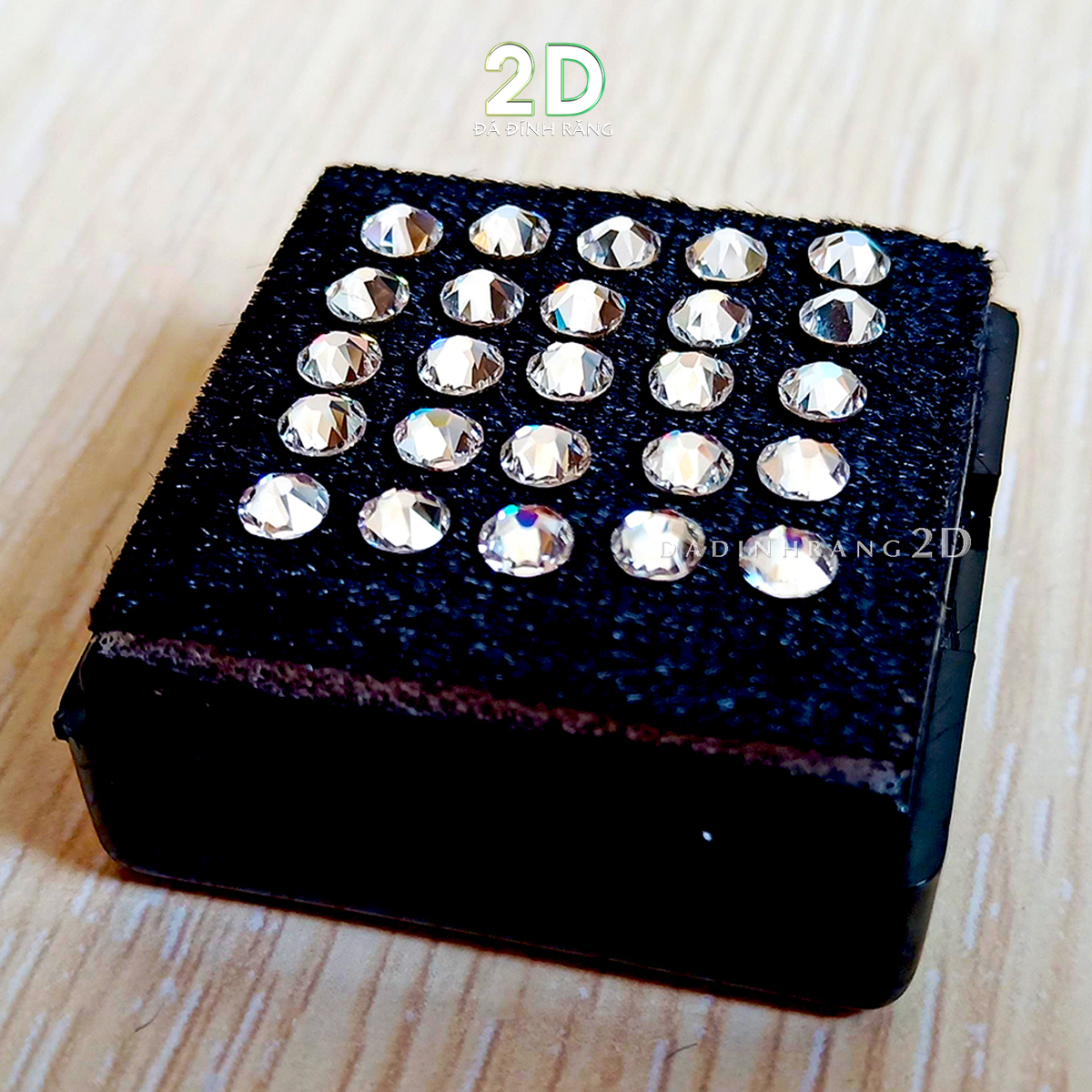 Đá Đính Răng Tại Nhà Đủ Size + Tặng Keo Dán