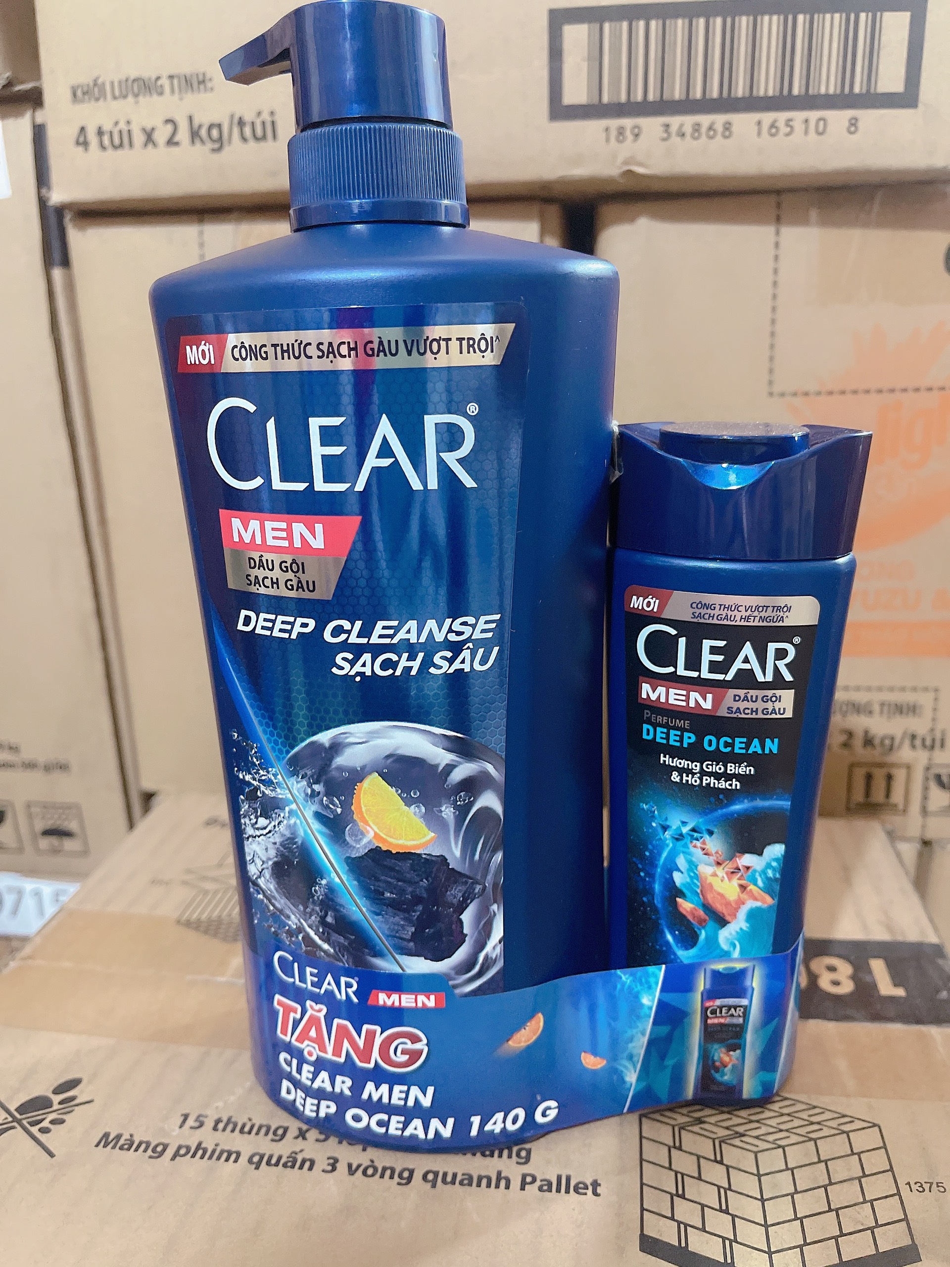 DẦU GỘI SẠCH GÀU CLEAR MEN COOL SPORT BẠC HÀ/ SẠCH SÂU 900g