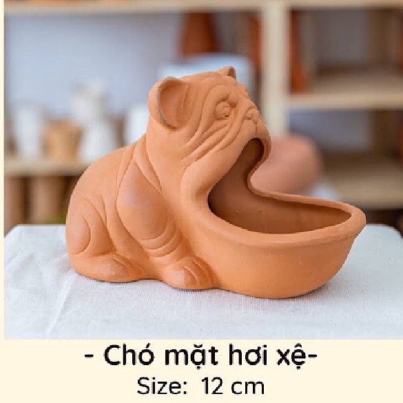Chậu đất nung hình chó mặt xệ