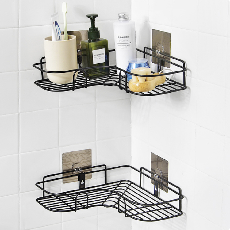 KỆ GÓC TƯỜNG TAM GIÁC 6X26.7X6CM,Kệ Góc Tường Siêu Chắc Chắn ,Thiết kế theo dạng hình tam giác, giúp tận dụng cá góc chết trong 1 căn phòng. Màu sắc trẻ trung, hình chữ love độc đáo giup không gian phòng tắm thêm nổi bật.