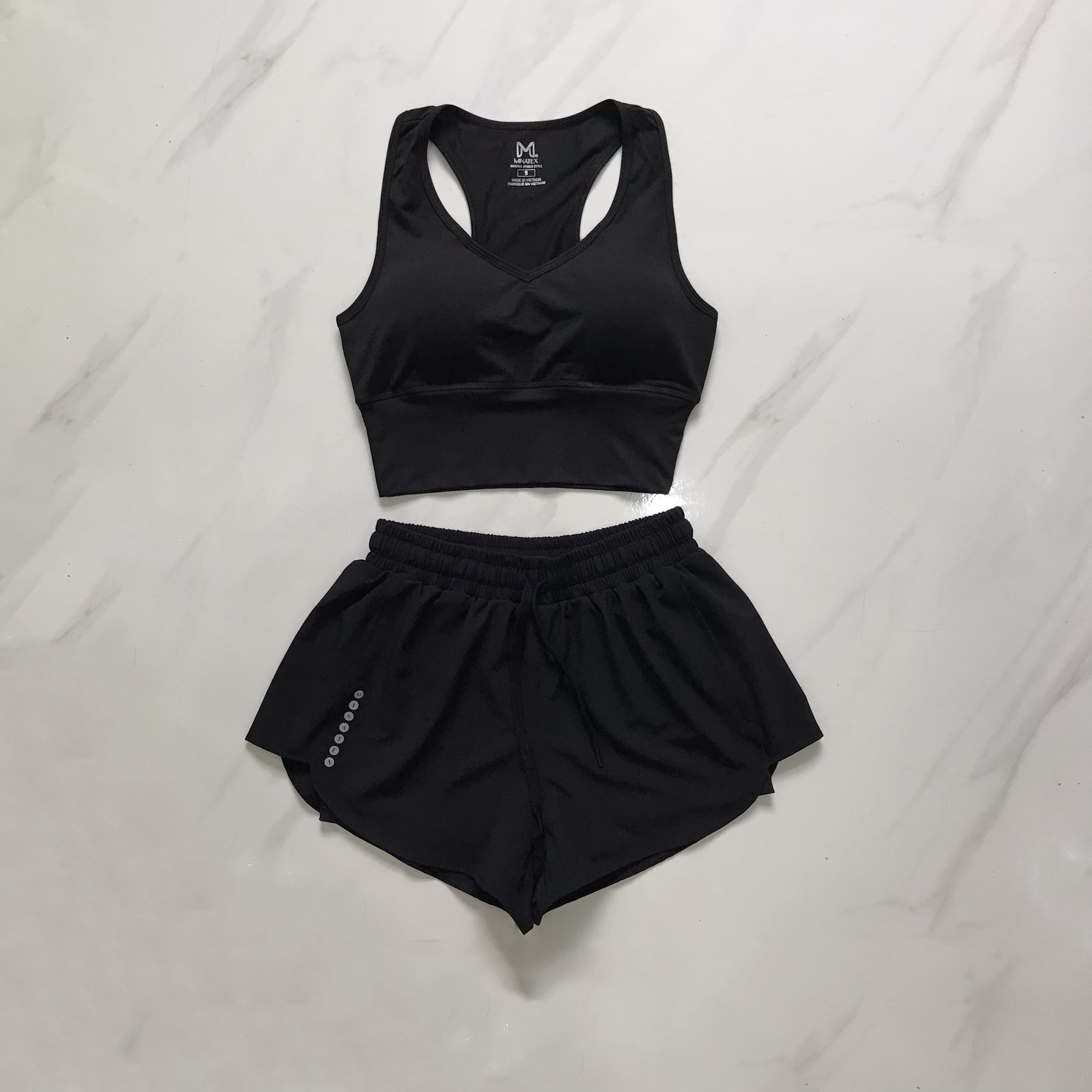 [HCM]Bộ tập gym yoga earobic áo bra cổ tim đai bản to xiết eo quần đùi 2 lớp Minatex
