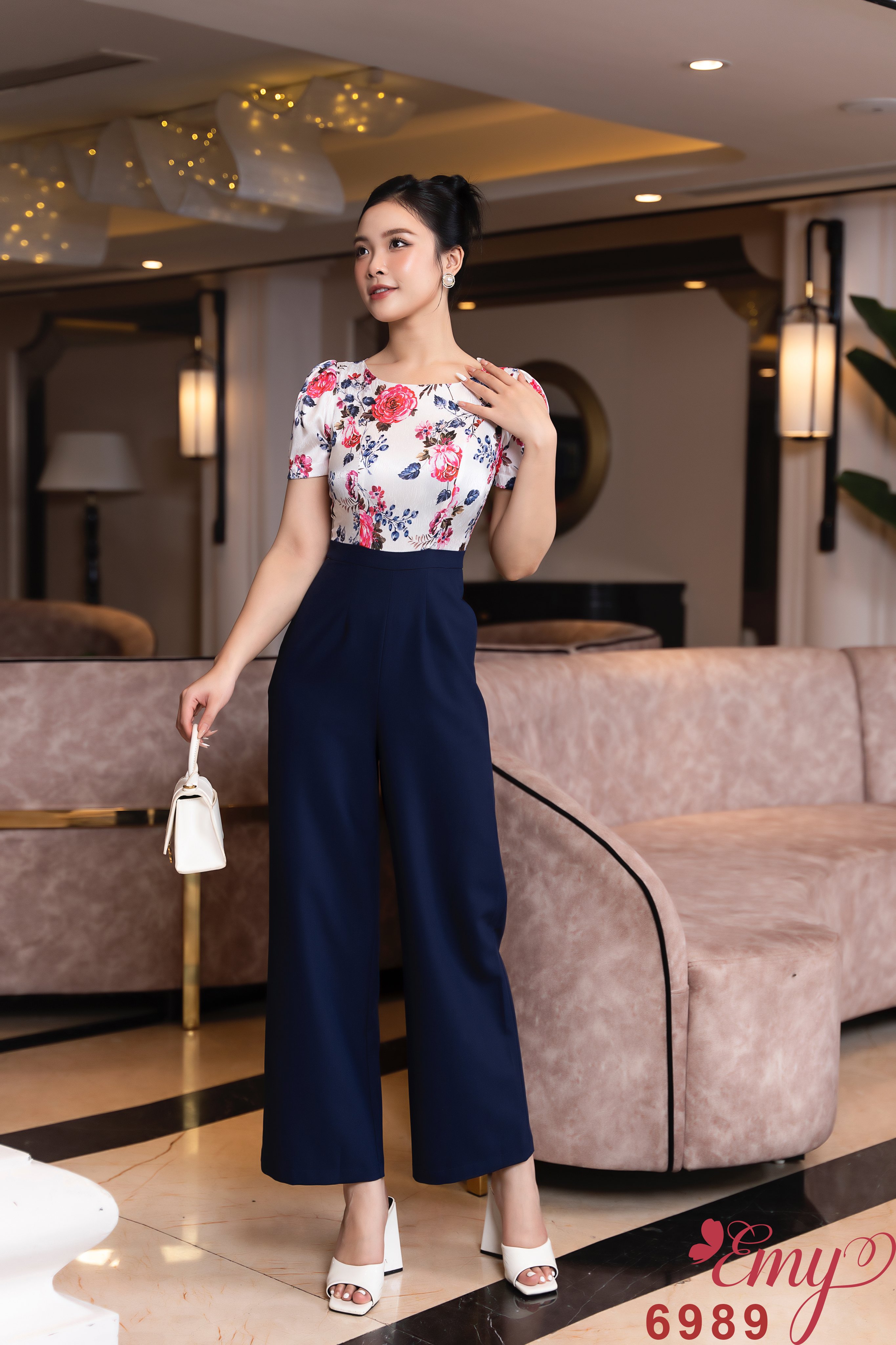 Emy em6989 jum phối cổ tròn