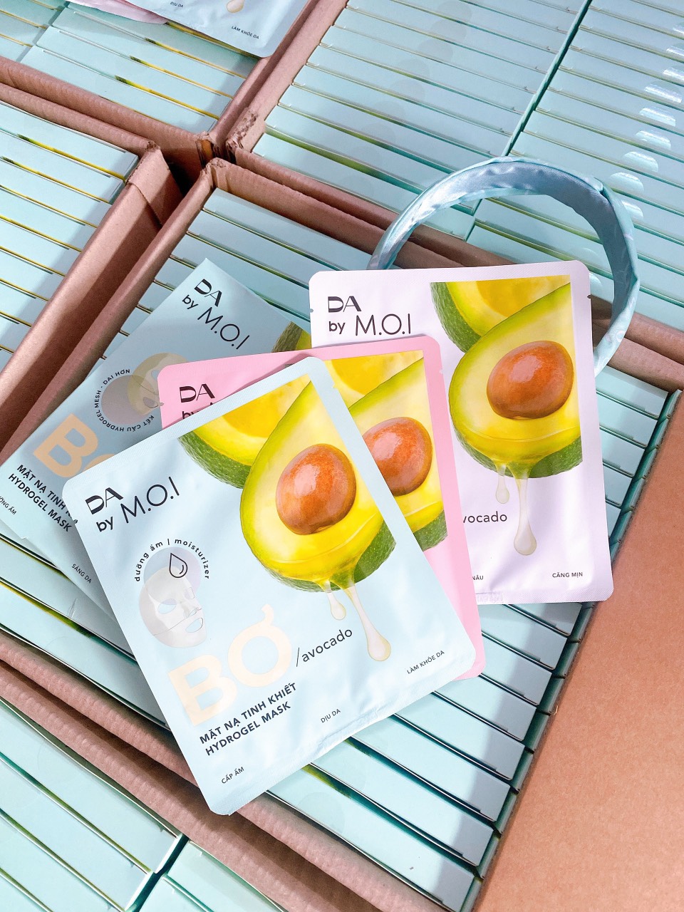 MẶT NẠ BƠ MOI HỒ NGỌC HÀ - HỘP 3 MIẾNG