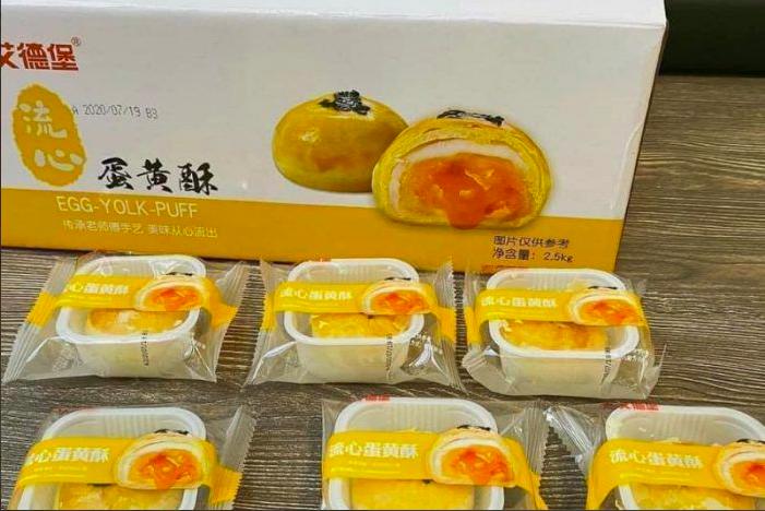 8 Cái Bánh trứng Muối Tan Chảy