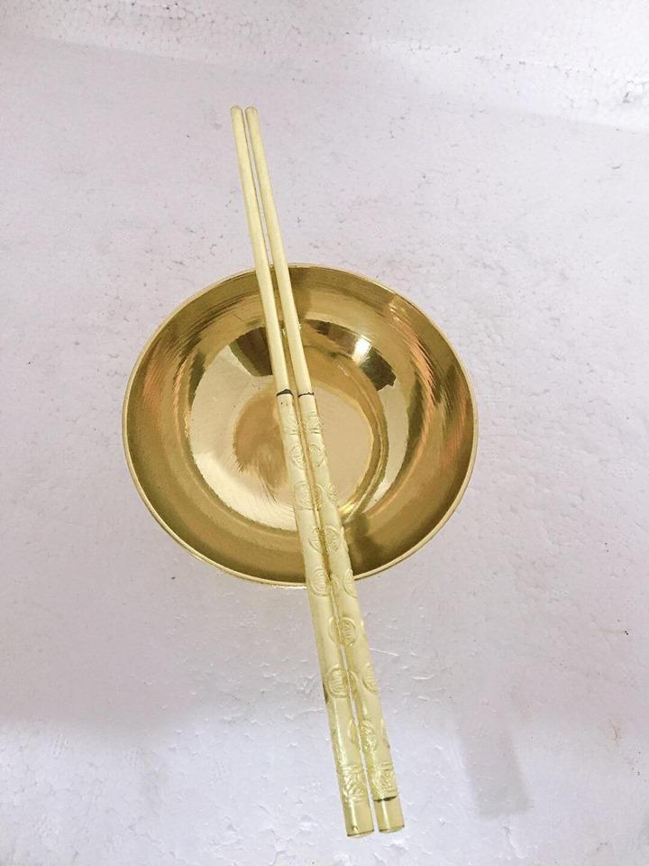 Bát đũa đồng hàng đẹp đường kính 11,5cm