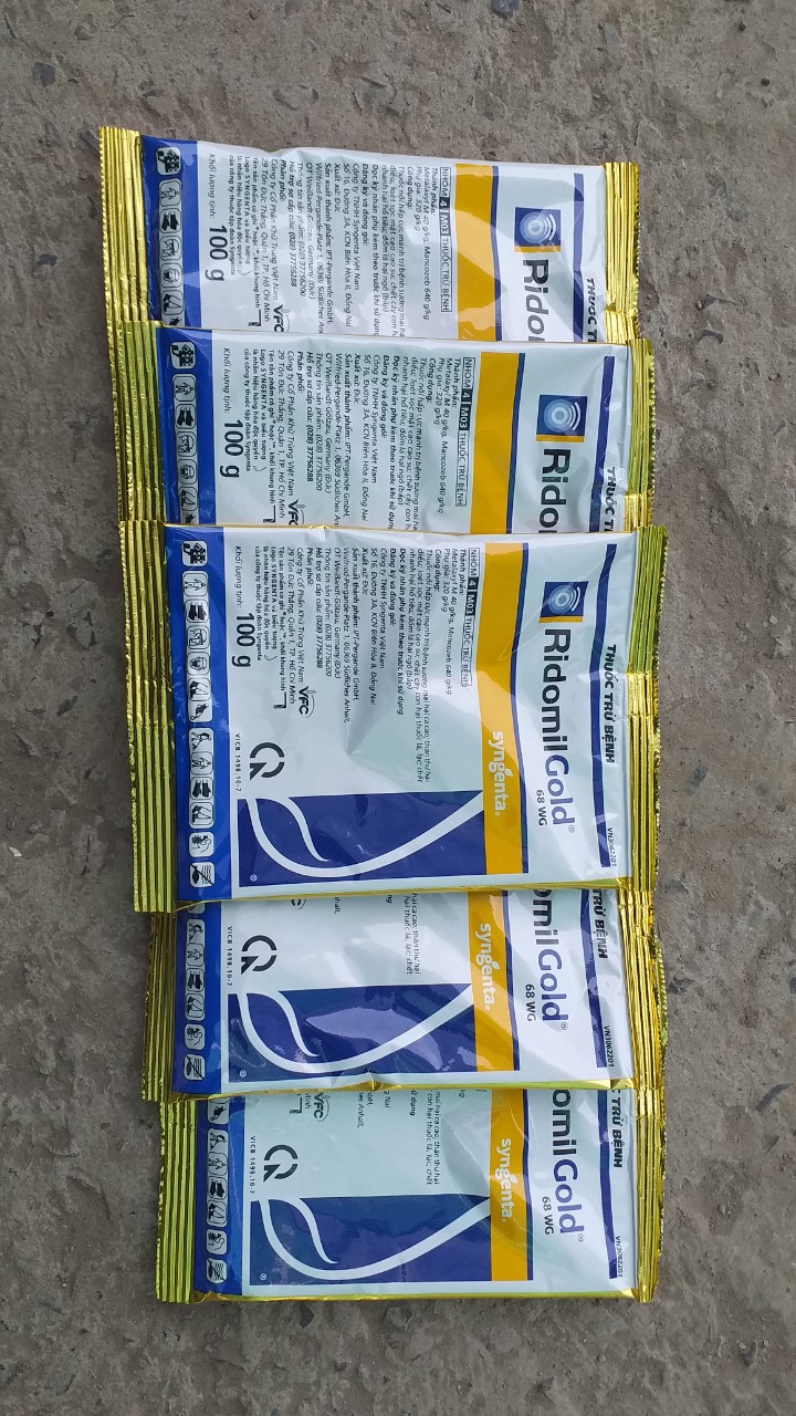 thuoc-tru-nam-benh-cho-cay-trong-ridomild-gold-68wp-cua-tap-doan-syngenta-goi-100g thuoc-tru-nam-benh-cho-cay-trong-ridomild-gold-68wp-cua-tap-doan-syngenta-goi-100g