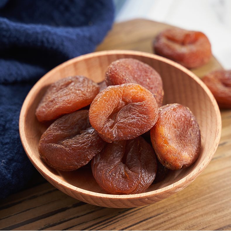 Mơ sấy dẻo nguyên quả không hạt