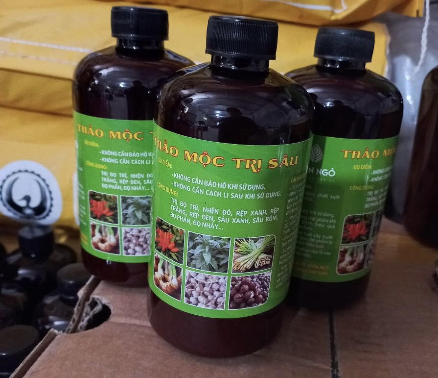 Thảo mộc trừ sâu Uyên Ngô