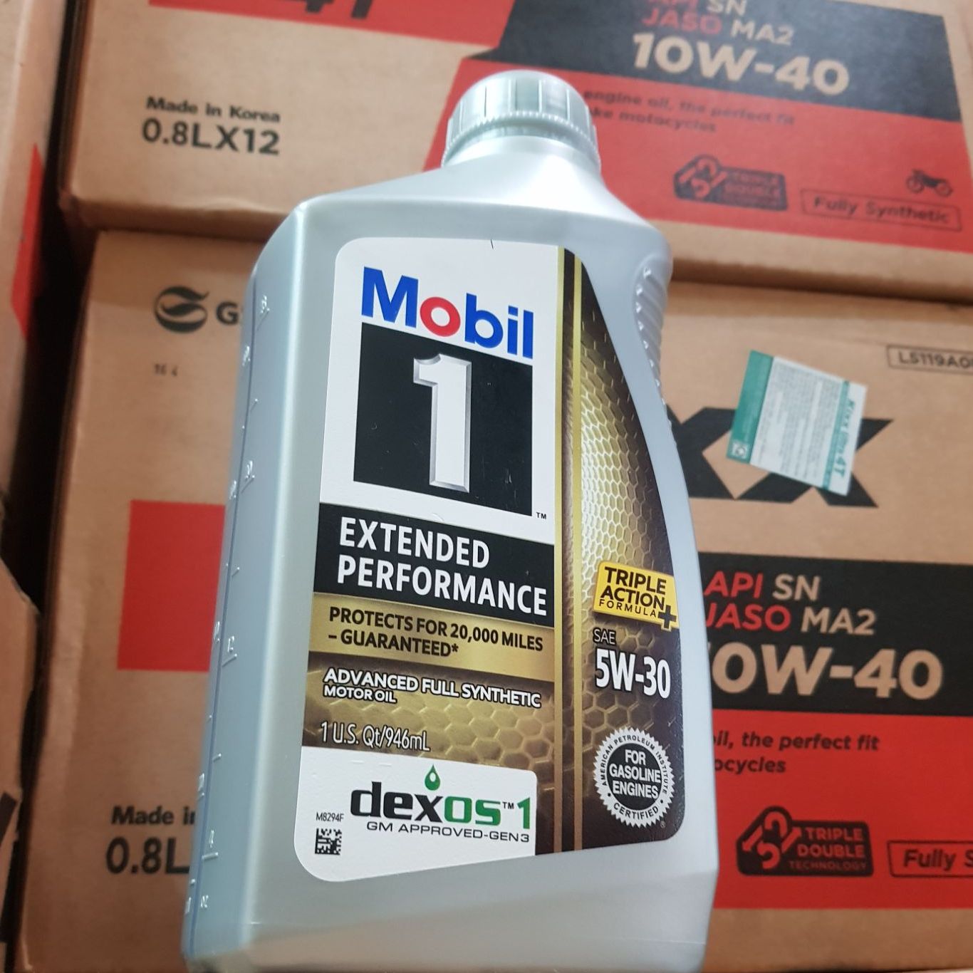 Nhớt Mobil 1 Gold 5W30, dầu nhớt hàng cao cấp Mỹ nhớt mobil 1 chai 946ml dùng cho xe tay ga