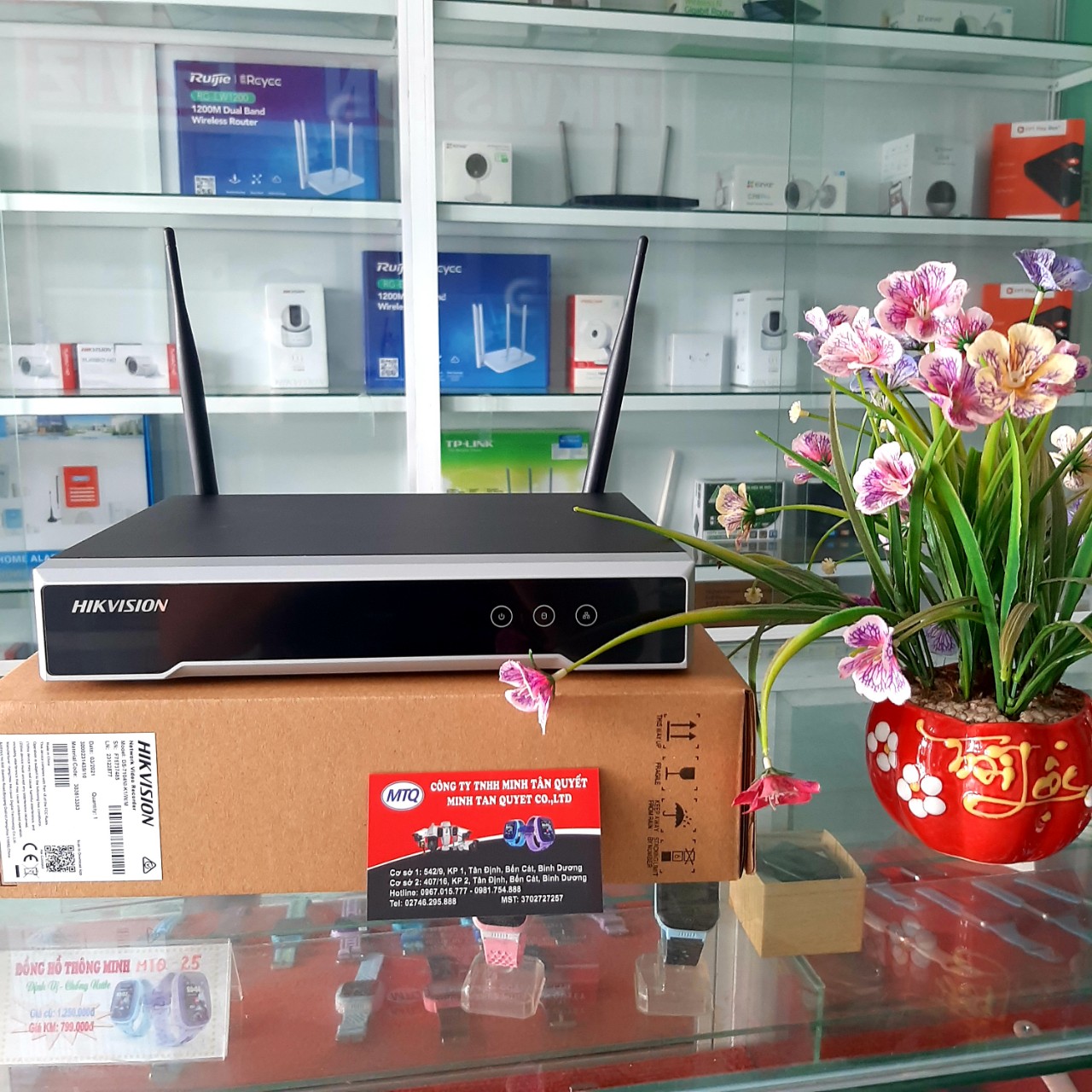 Đầu ghi hình camera ip 4 kênh hikvision ds-7104ni-k1/w/m
