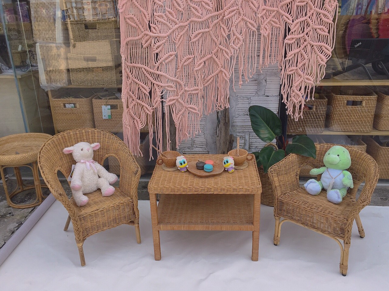 Các mẫu Bàn Mây Và Ghế Mây Xinh Xắn Trang Trí Phòng / Phụ Kiện Chụp Ảnh Cho Studio Cho Bé/ Trang Trí Trường Mầm Non/ Cửa Hàng Mẹ Và Bé