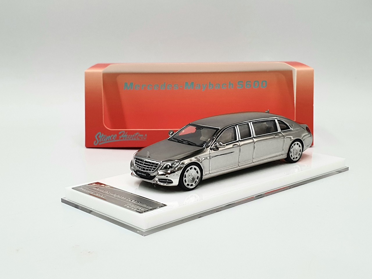 Xe mô hình ô tô MercedesBenz GLS600  Tỉ lệ 124  CHIMEI II  TẶNG  BIỂN SỐ  MixASale