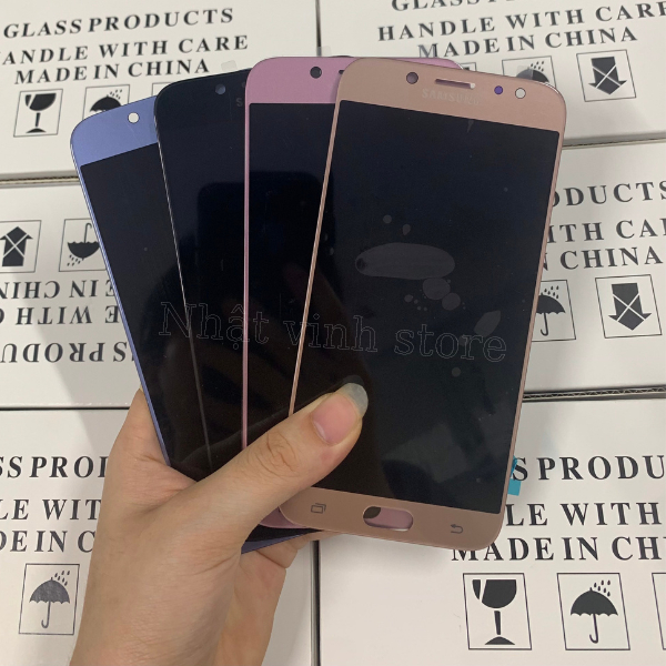 Màn hình samsung j730 / j7 pro zin - Màn hình sử dụng công nghệ amoled