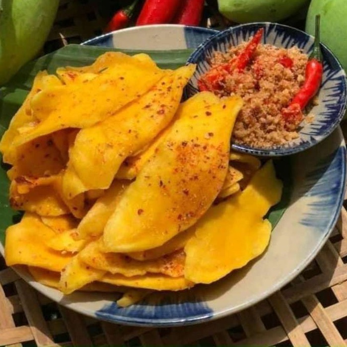 1 KG- Xoài muối ớt sấy dẻo nguyên miếng ngon
