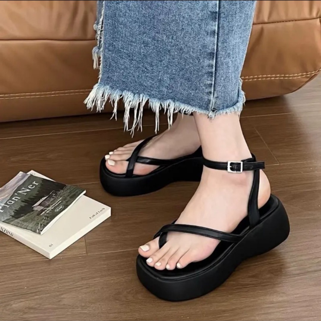 [Hoàn Tiền 15%]Sandal nữ phong cách hàn quốc , Sandal đế xuồng kẹp ngón cực xinh