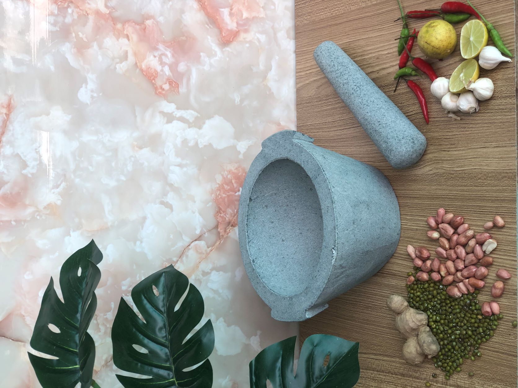 bộ sản phẩm cối đá + chày đá đường kính 18cm